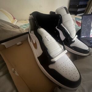 Jordan 1 Mid Se 10.5